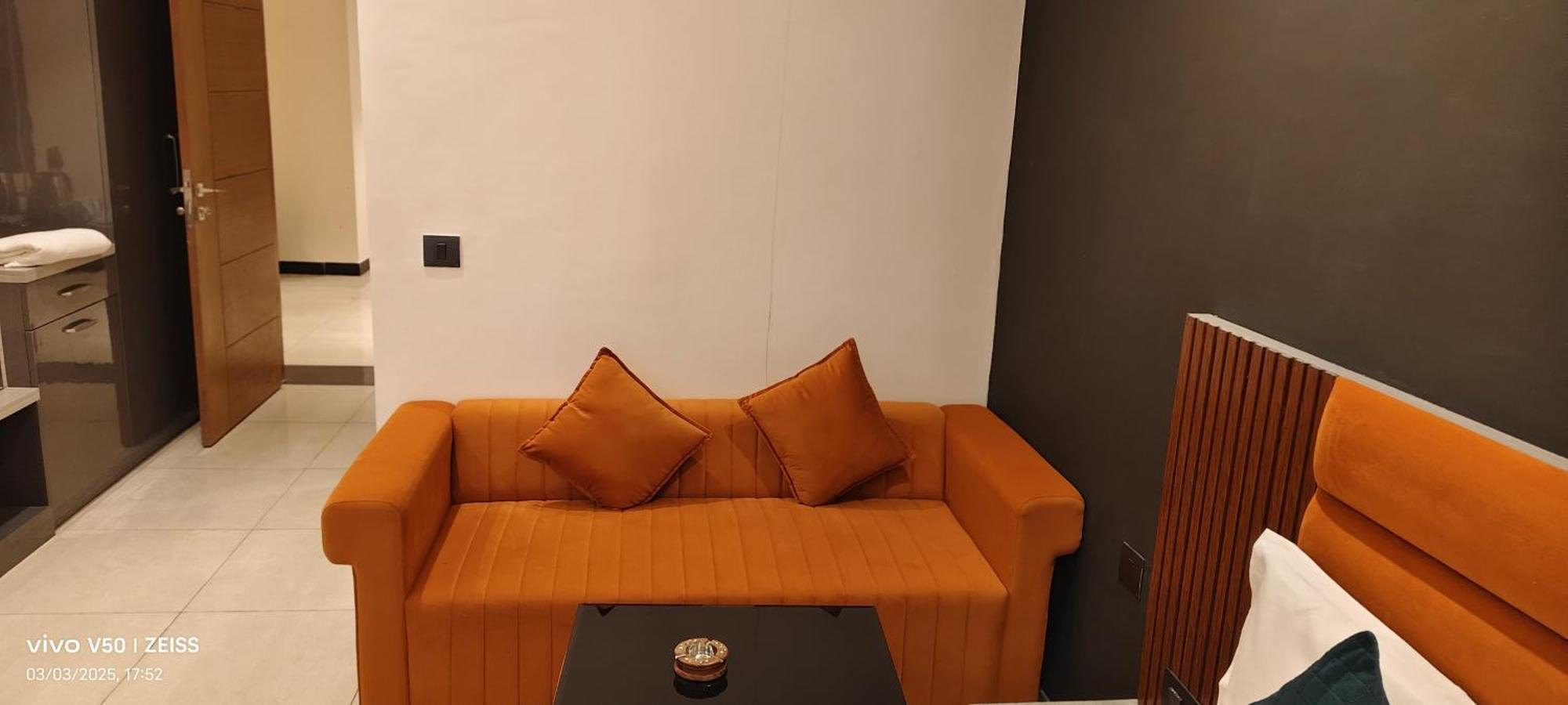 Hotel Maple Tree - Near Ekana Cricket Stadium - Lucknow Eksteriør bilde
